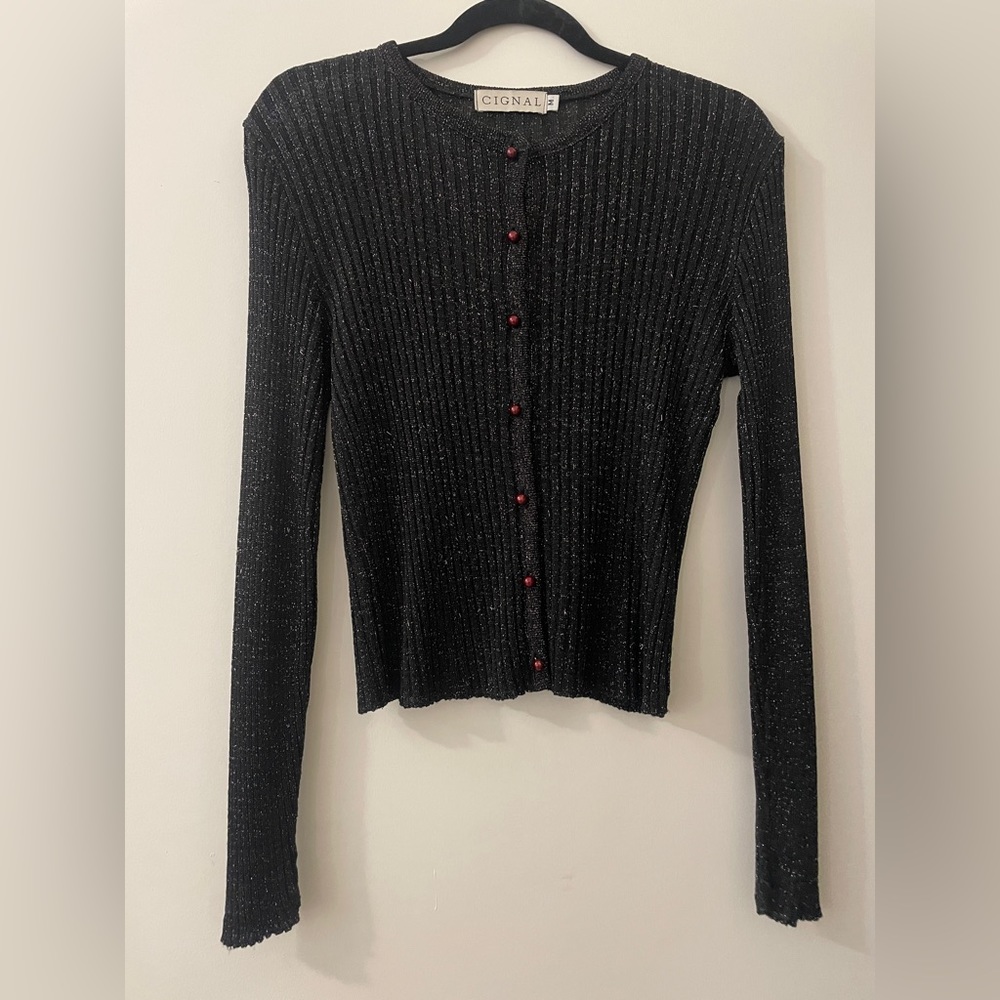VTG CIGNAL Women’s Top
